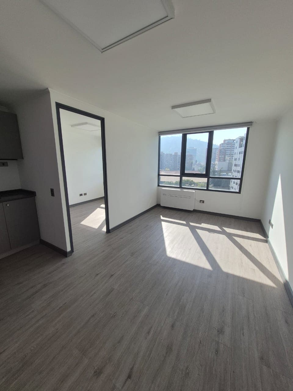 Oficina de 34 m² en Eliodoro Yañez 1250, Providencia, foto 2 de 12