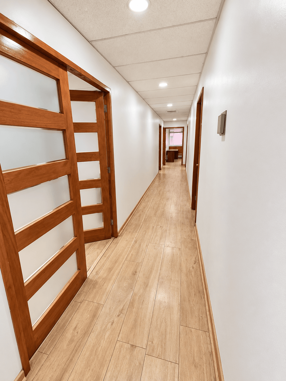 Oficina de 110 m² en Huérfanos 669, Santiago, foto 5 de 10