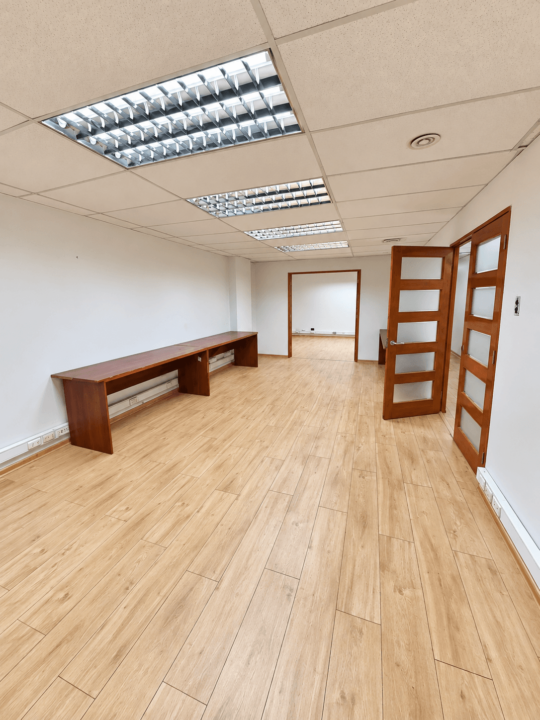 Oficina de 110 m² en Huérfanos 669, Santiago, foto 6 de 10
