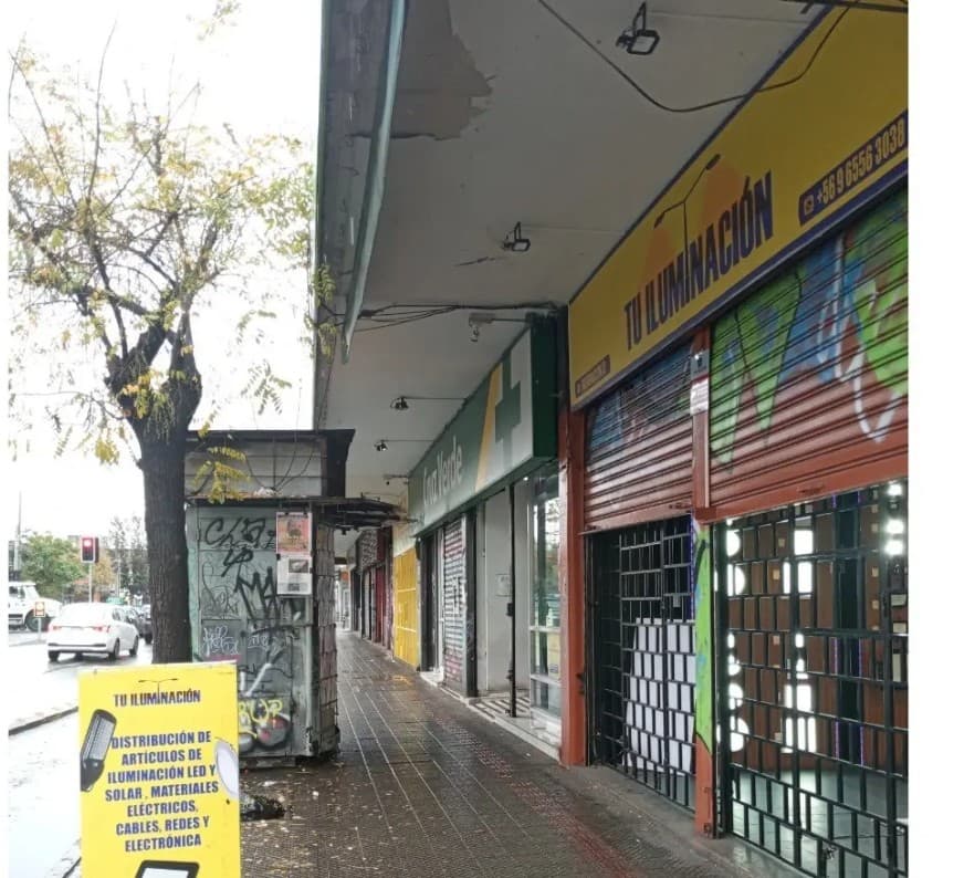 Local comercial de 92 m² en Santiago