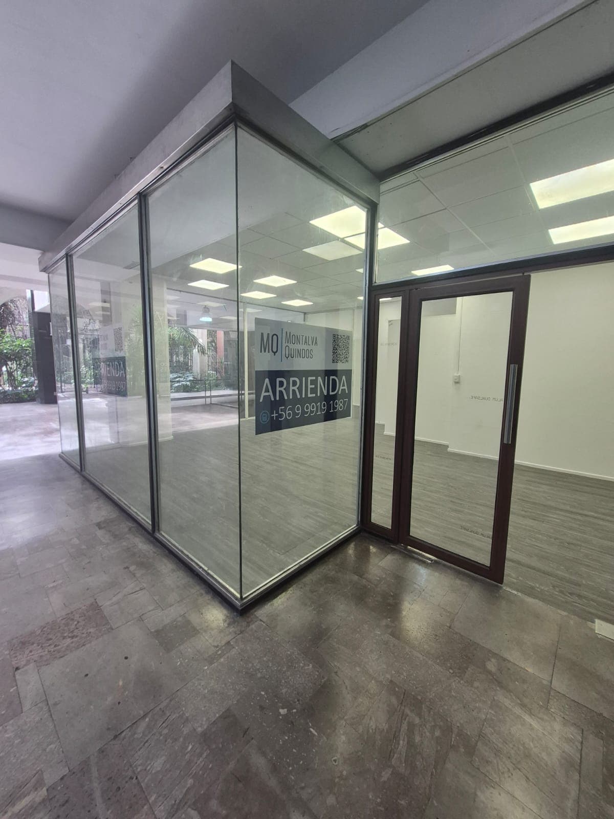 Local comercial de 61 m² en Santiago